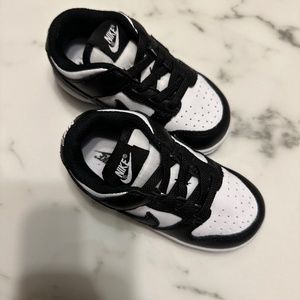 Nike panda dunks